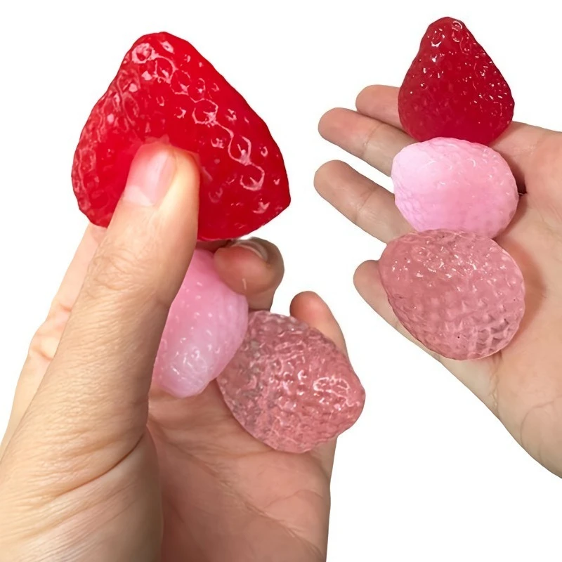 Squishy Aardbei Fidget Speelgoed Super Zacht Transparant Fruit Knijpspeeltje Slow Rise Zintuiglijk Anti-stress Speelgoed voor Volwassen Kerstcadeau