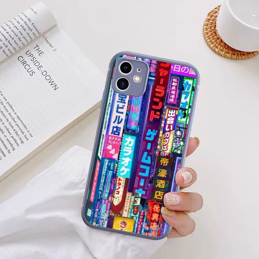 Japan Aesthetic Tokyo Neon Lights City Street Phone Case For iPhone 14 X XR XS 7 8 Plus 11 12 13 pro MAX 13mini Matte Shockproof