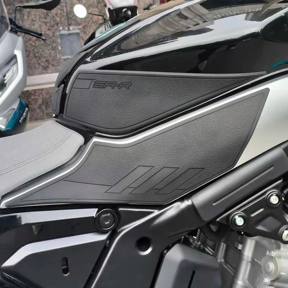 

2025 New FOR CFMOTO CF MOTO 675SRR 675SR-R 675SR R Motorcycle Non-slip Side Fuel Tank Stickers Waterproof Pad Rubber Sticker
