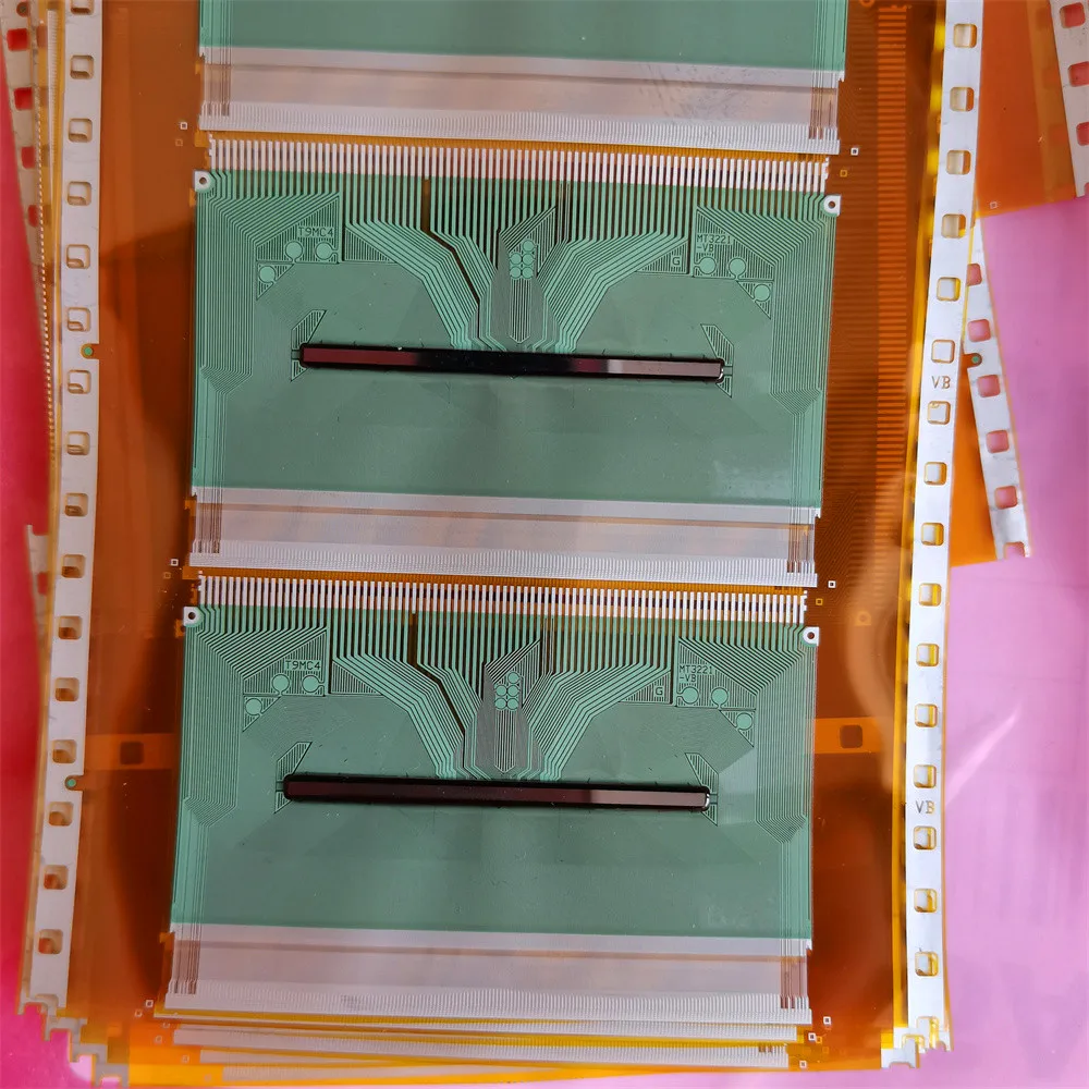 3 قطعة جديد الأصلي تبويب COF سائق IC وحدة T9MC4 MT3221-VB