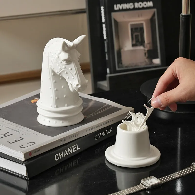 Retro Matte Rivet Horsehead Sculpture Toothpick Box Ceramic Decorative Desktop Decoration Home Office Bookshelf Decoration