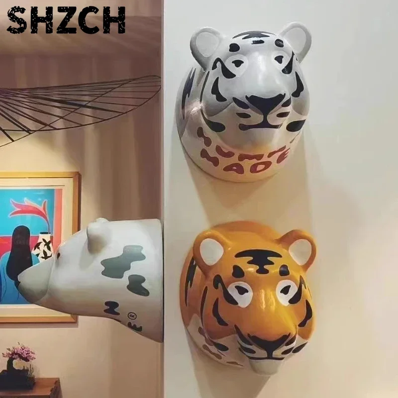 Realistic Tiger Head Wall Decor,Resin 3D Hanging Sculpture,Faux Animal Art for Home,Decorative Accent Housewarming Birthday Gift
