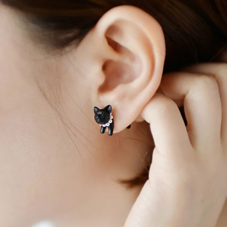 

Creative Ins Small Fresh Three-dimensional Pearl Small Animal Cat Head Earrings Fashion Personalized Party Decoration Earrings