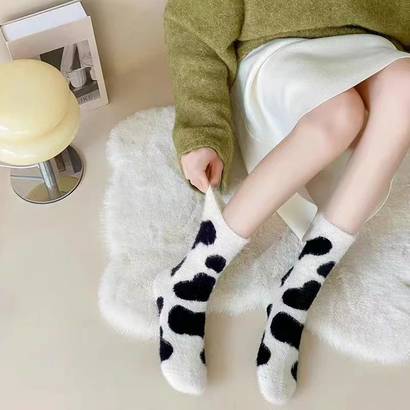 1/3/6 Pairs Random Women Autumn Winter Cute Soft‑Girl Style Mink Fleece Cartoon Pattern Thick Fleece Warm Mid‑Calf Socks