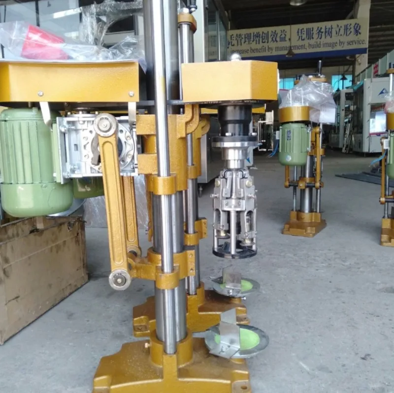 Semi-automatic single head beer bottle capping machine Carbonated beverage bottle sealing equipment