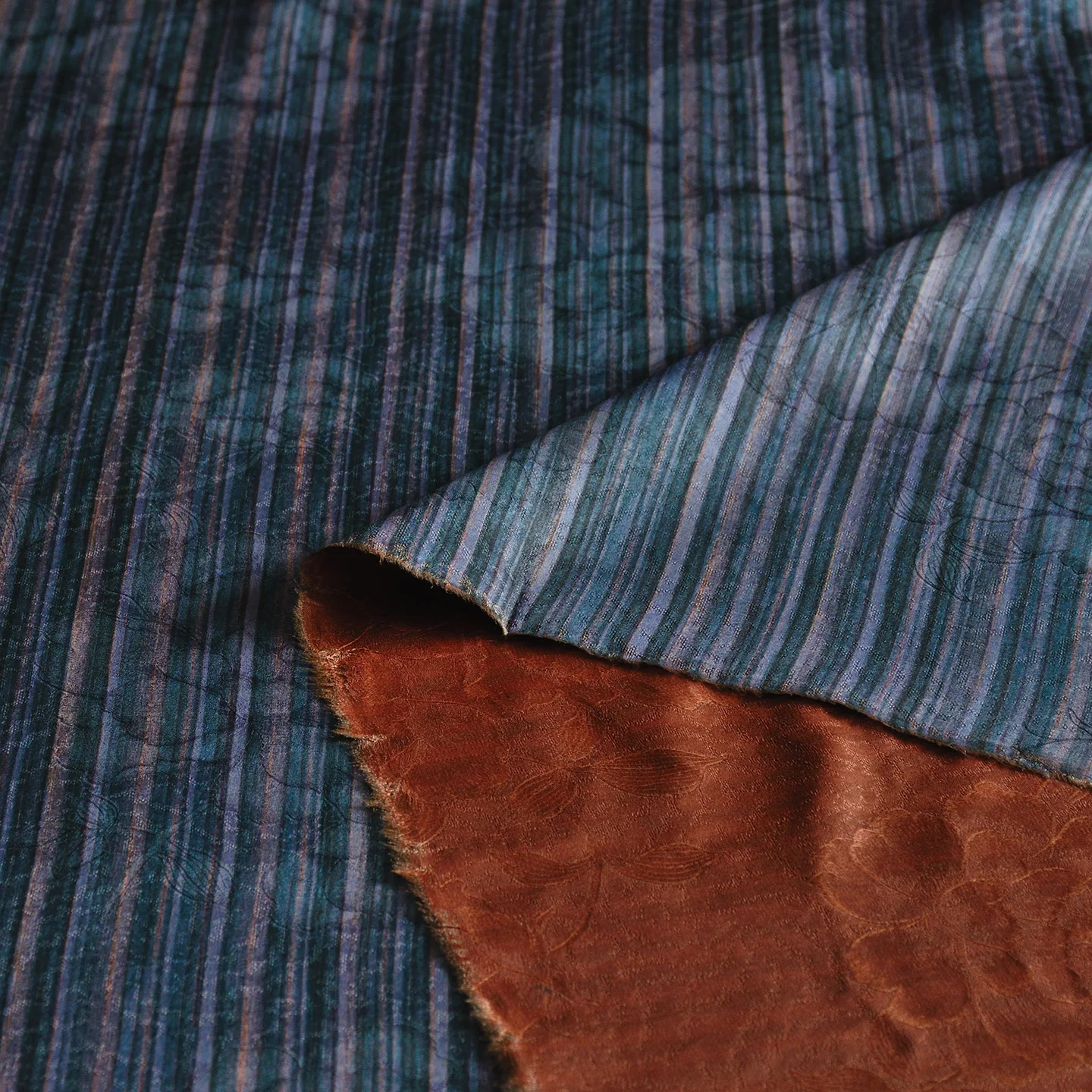 

Pure Silk Tfeta 22 Momme Wide Meter Silk Fabric Traditional Chinese Yarn Zero Waste Material for Clothing