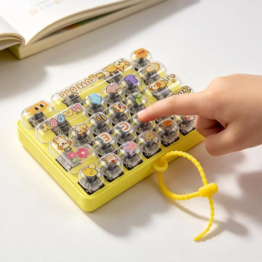 Tastatur-Schlüsselanhänger, Cartoon-Knopf-Clicker, Stressabbau-Fidget, Schulranzen-Anhänger, Charm-Anhänger, Schlüsselzubehör, Geschenk ﻿ – Detail 9