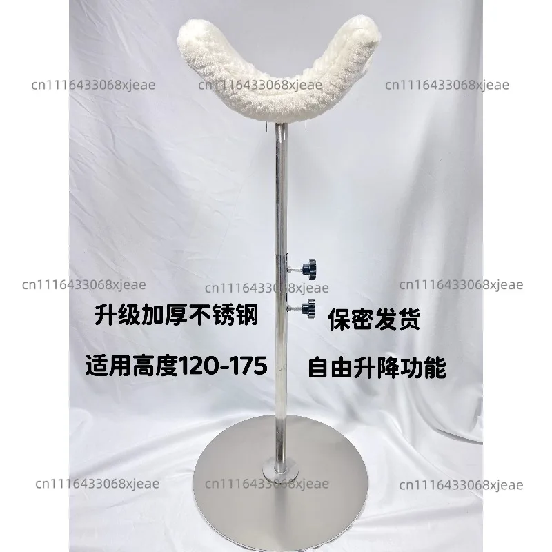 Doll standing bracket, humanoid doll bracket, hip standing bracket