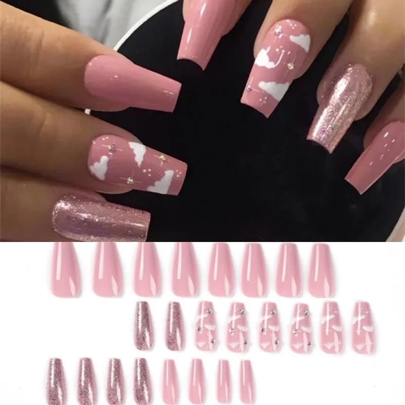 

Cloud Rainbow Heart-Shaped Press on Nail Art Sticker French Fake Nails Set Valentine's Day Acrylic Nail Tips Fake Nails 24Pcs