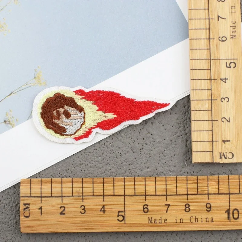 1 Piece of Space Planet Astronaut Embroidery Adhesive Patch Sticker DIY Clothing, Luggage, Hat T-Shirt Decorative Accessories