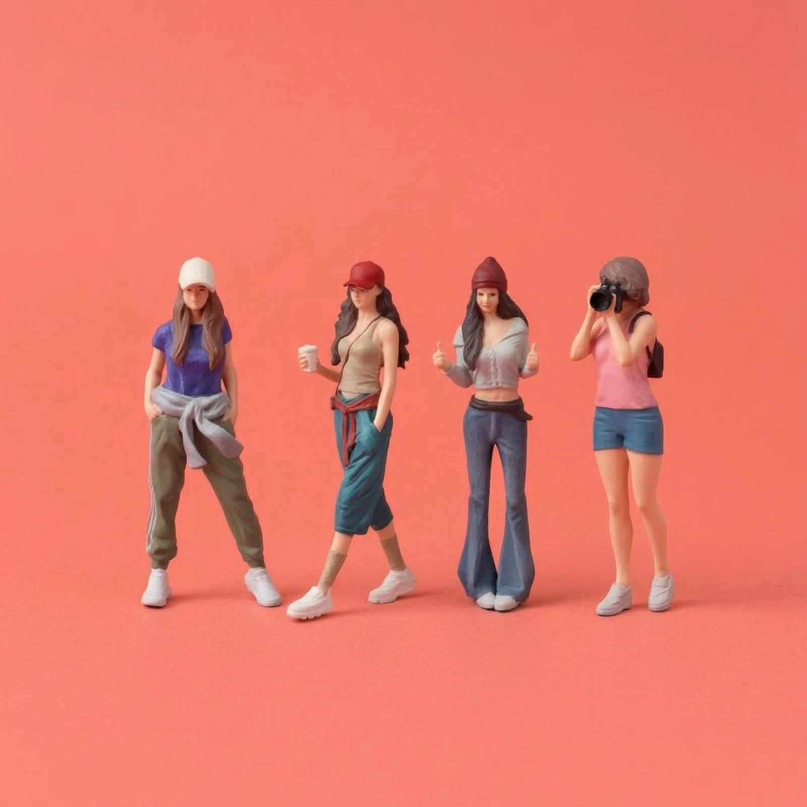 

Miniature Standing Figures Resin Street-style Small Group Set Model Figures for 1 64 Scale Model Displays
