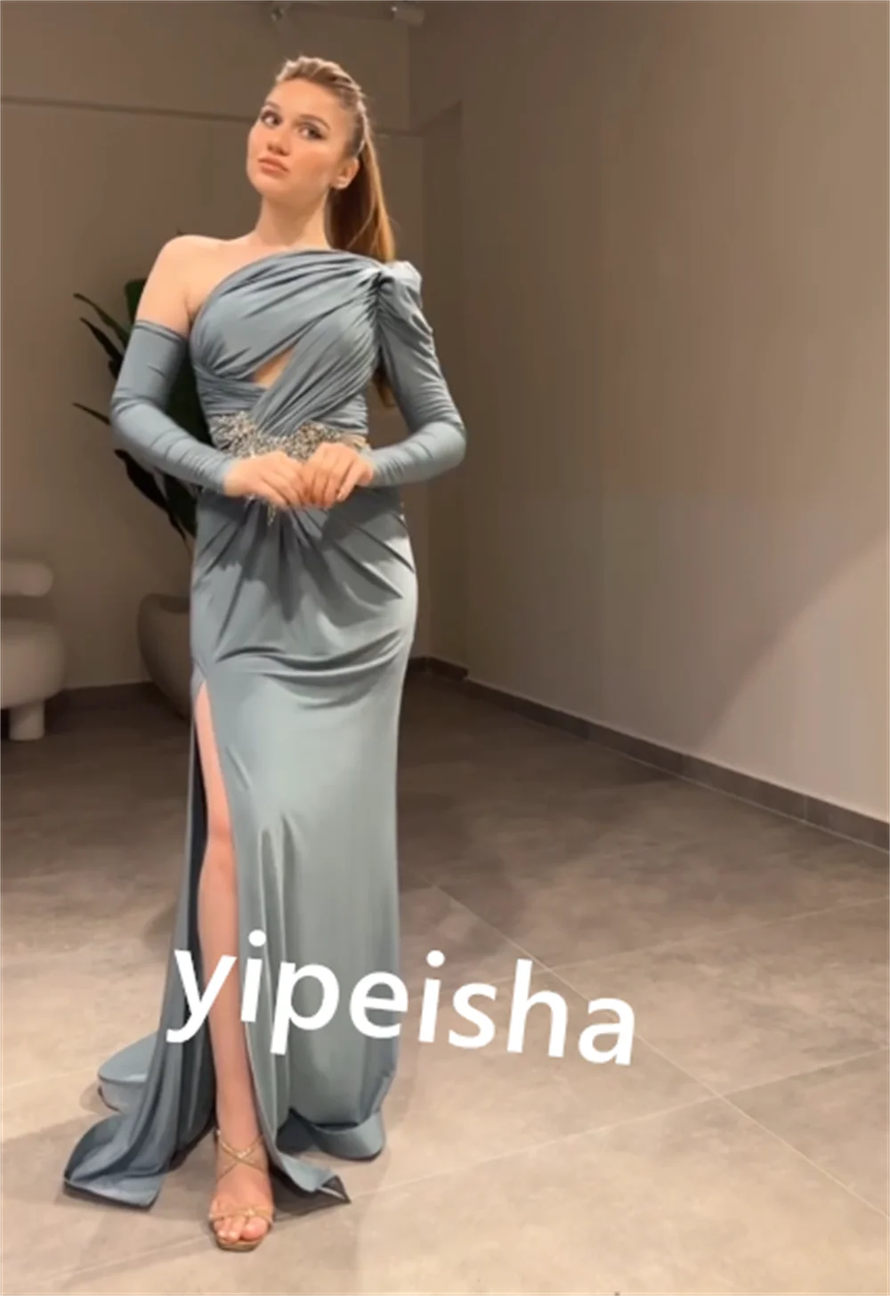 Robe de soirée plissée en jersey avec appliques, robe mi-longue sur mesure, gaine à épaules dénudées, occasion formelle