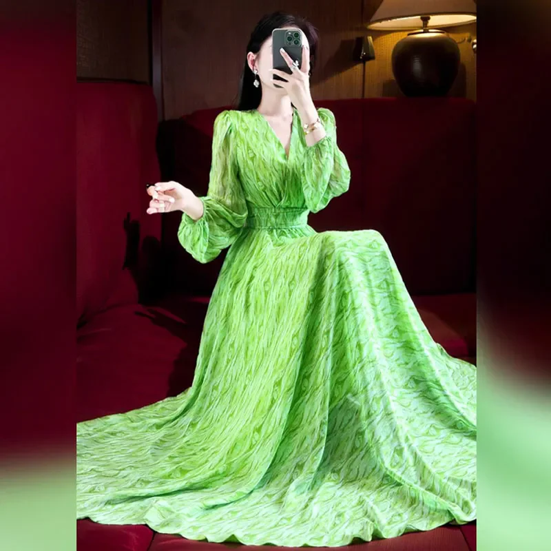 

Travel Holiday Style Dopamine Long Dresses Women's Beautiful Tight Waist Large Swing Green Printed Chiffon Dress 2025 New Summer