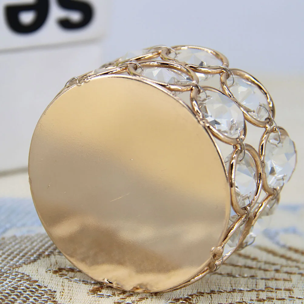 

4pcs Crystal Holder Desktop Metal Tea Light Holder Vintage Pillar Candlestick Rust-Proof Elegant Tabletop Ornament For