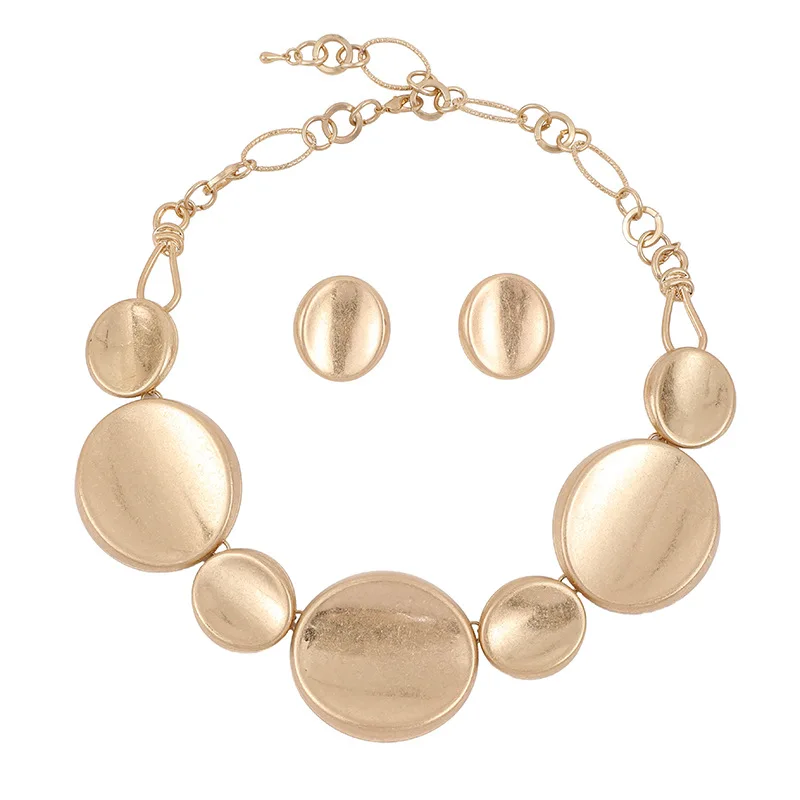 Cross-border fashion women's necklace earrings set high-end geometric metal jewelry wholesale for Europe