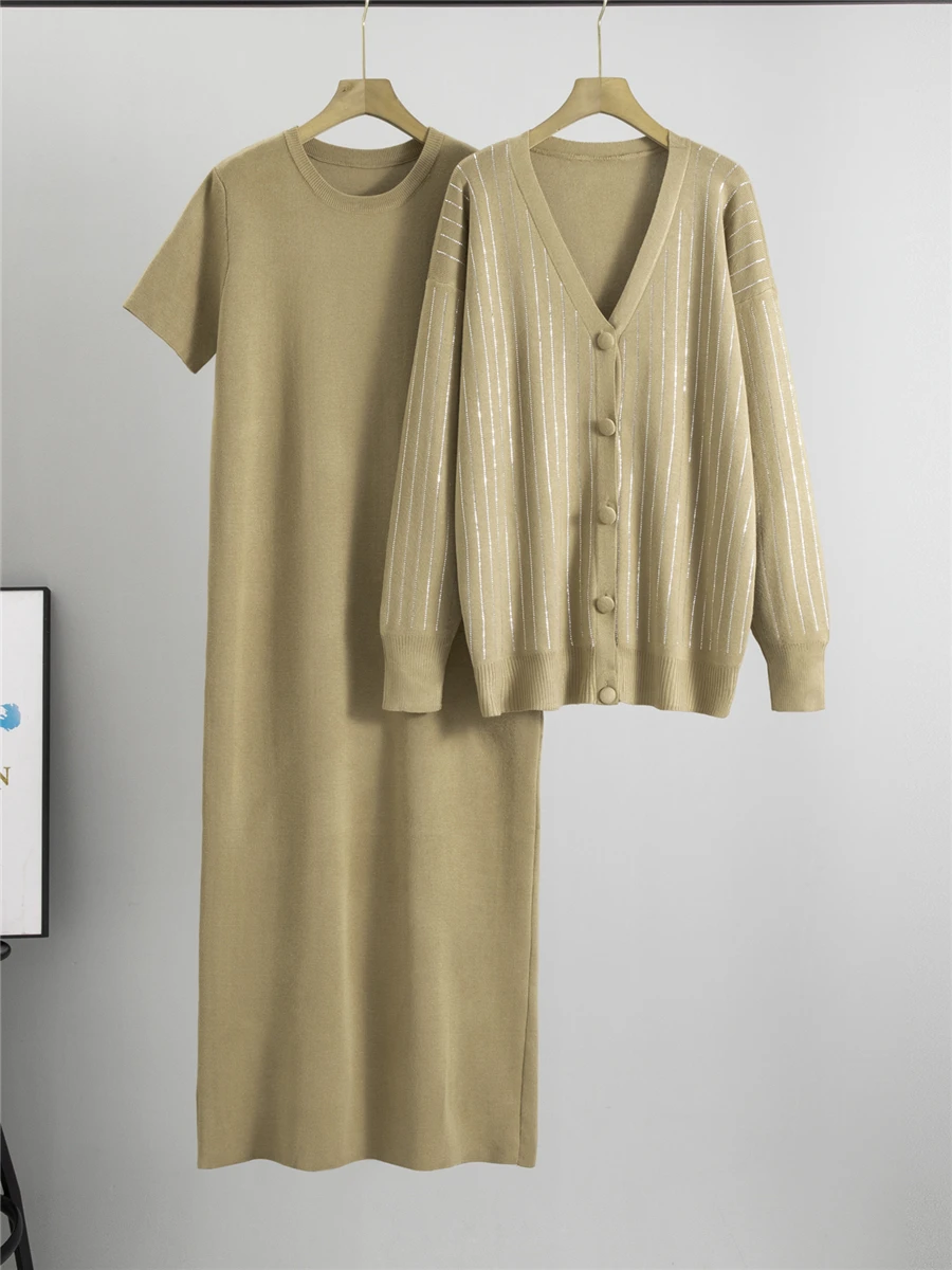 

Корейский универсальный вязаный свитер с бриллиантами и вертикальными полосками, V-Ne, верхняя часть, юбка Ele с высокой талией, модная футболка...