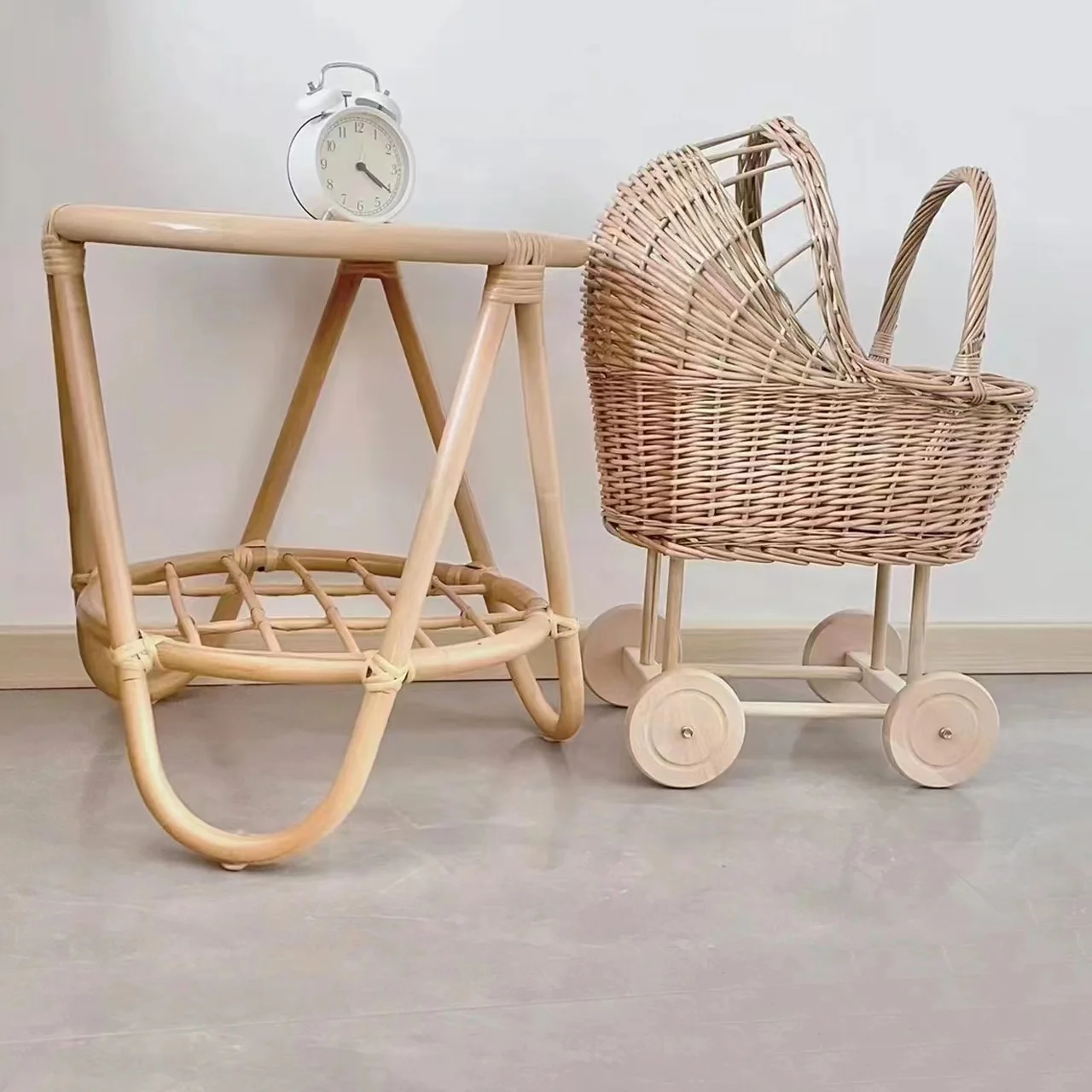 Nordic Style Retro Rattan Stroller Cart Toy Photo Studio Baby Photography Props Carriage Children\'S Room Crafts Decor Furnishing