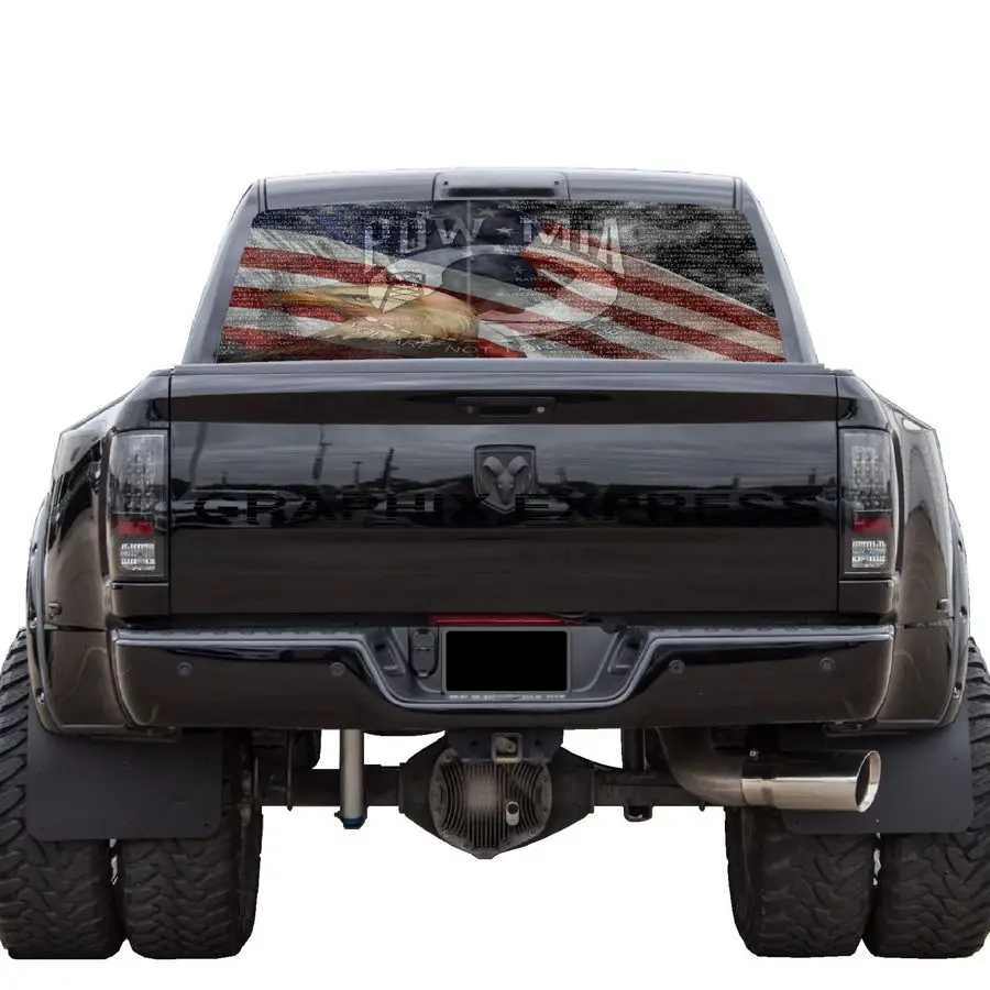 رسومات النافذة الخلفية للشاحنة P355 العلم الأمريكي POW MIA Universal See Through نافذة خلفية من الفينيل شارات نافذة كاملة للشاحنات