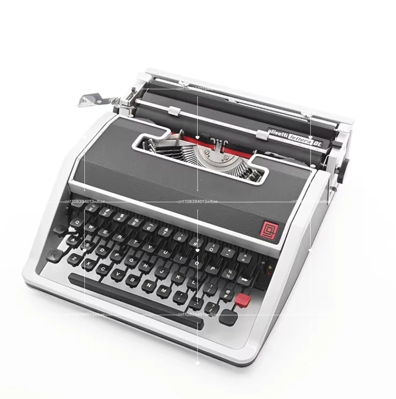 Typewriter Made in Italy Normal Use Retro Collection Artistic Gifts （Not Brand New）