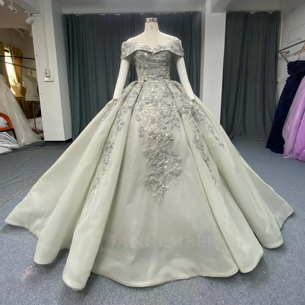 Gorgeous Wedding Dress Silver Grey Ball Gown Customized Off Shoulder 3D Flowers Beading Cathedral Train robe de mariée