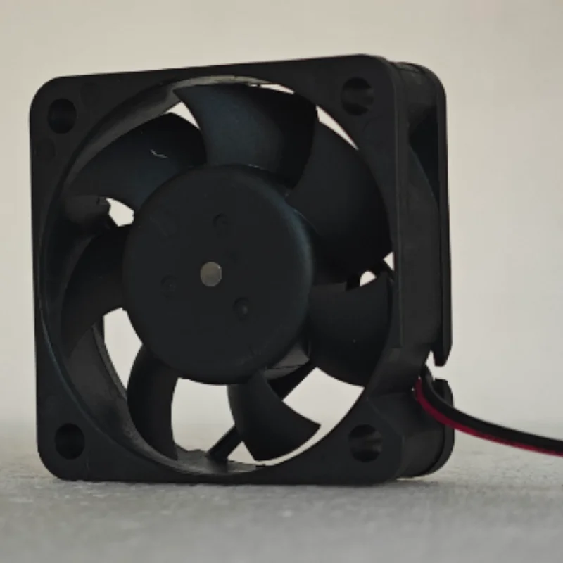

AFB0524HHB 50x50x15 мм 5 см 24В 1.92Вт 6400 об/мин 16.2 CFM 0.08А PWM Промышленный инверторный осевой вентилятор охлаждения