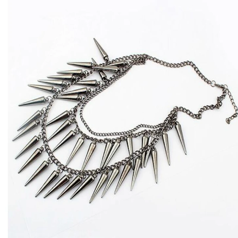 Multilayers Chains Tassel Spike Necklace for Women Punk CCB Rivets Harajuku Bib Statement Choker Party Club Rave Jewelry Bijoux