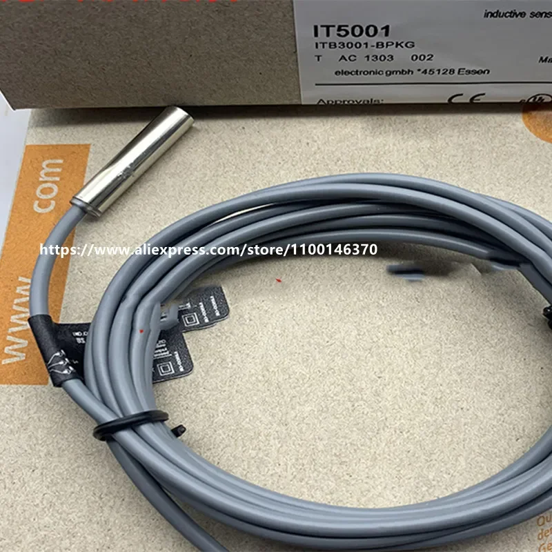 

2Pcs New High Quality IFM proximity switch sensor IT5042 IT5001 IT5002 IT5003 IT5009