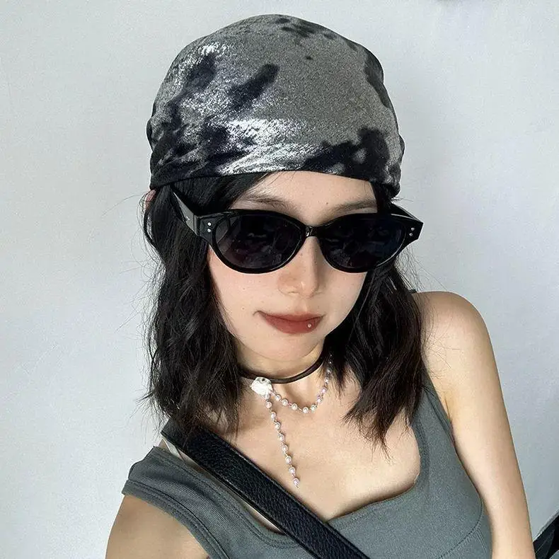 

Vintage Satin Headscarf Y2k Spicy Girls Square Scarf Hip-hop HanKerchief Korean Turban Bandanas Foulard Female Shawl Scarf