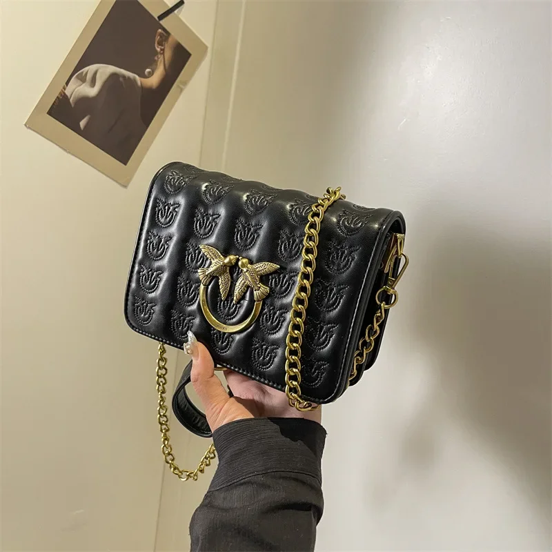 

2025 New Fashion Versatile Women's Niche Crossbody Bag - Premium Chain Shoulder Style
