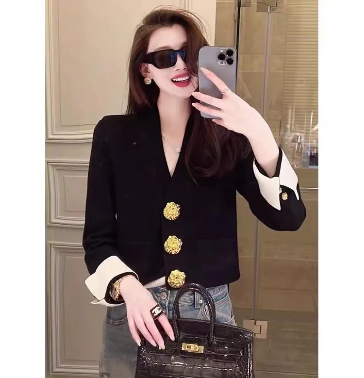 Stylish Elegant Knitted Sweater Women Gold Buttons Cardigan Tops Vintage Chic Fashion Contrast Color Long Sleeve Korean Jumpers