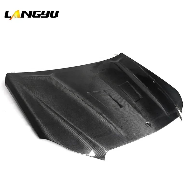 

Carbon Fiber Engine Bonnet Hood for Mercedess-Benzs C-Class W205 Sedan Premium C63 Style Carbon Fiber Engine Cover