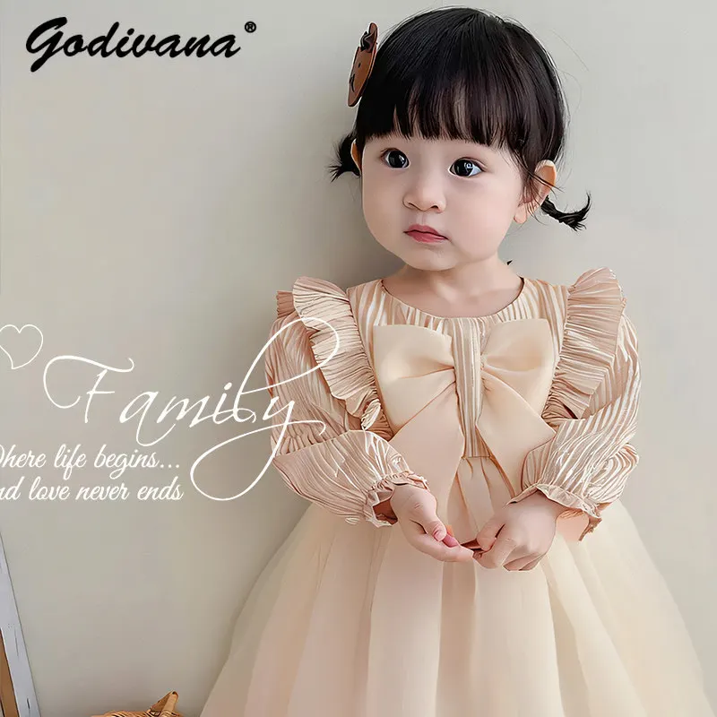 

Sweet and Cute Baby Girls Birthday Party Dress 2026 New Spring and Autum Fashion Ruffle Trim Mesh Bow Long Sleeve Princess Gown