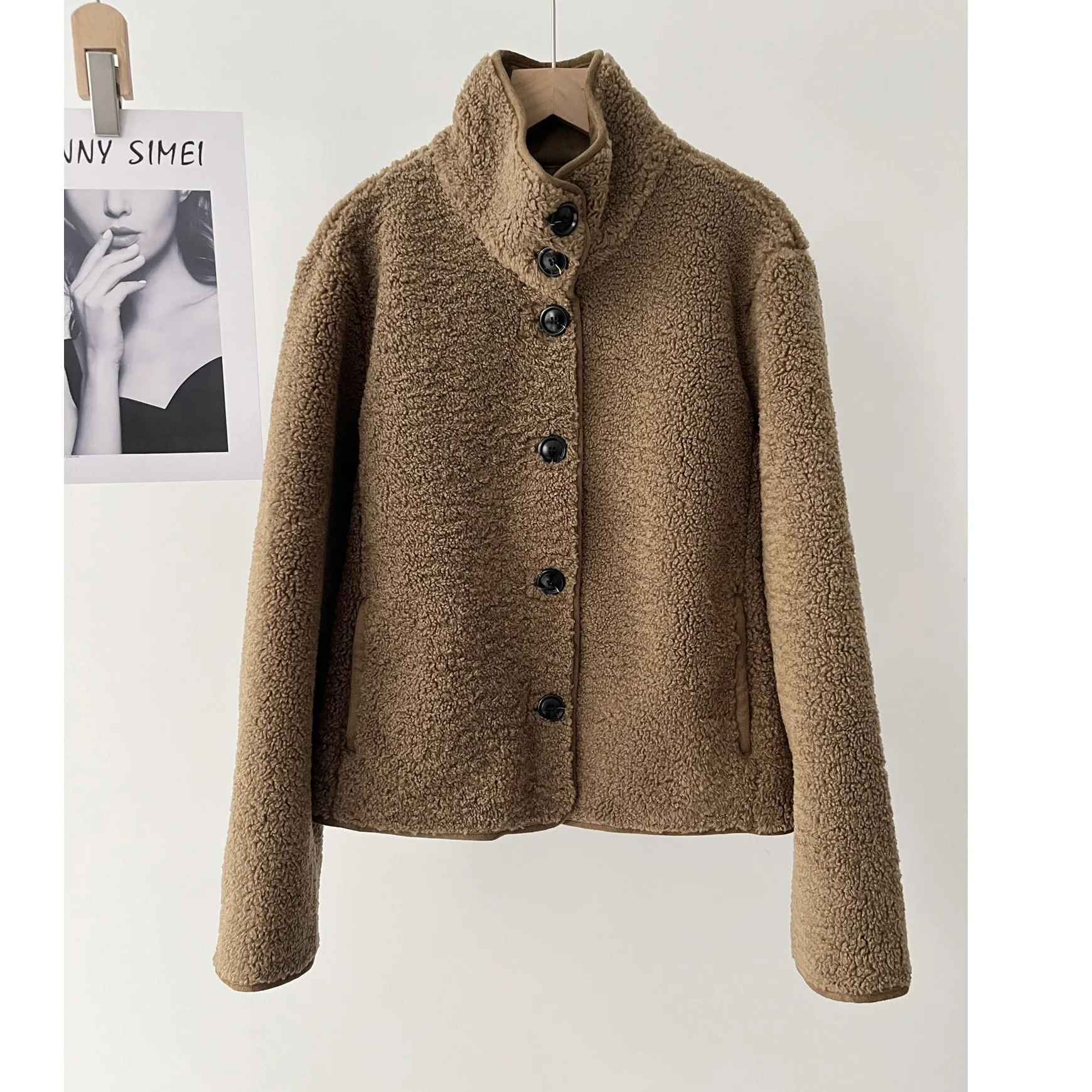 

Women's standard version funnel neck teddy fleece jacket autumn 069