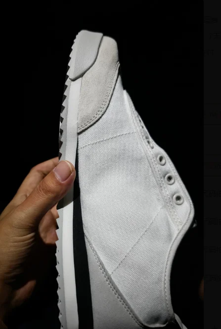 

Men's Running Shoes Summer Mesh Breathable Sneakers High Quality Fashion 2025 Mens Cushioning Sneakers