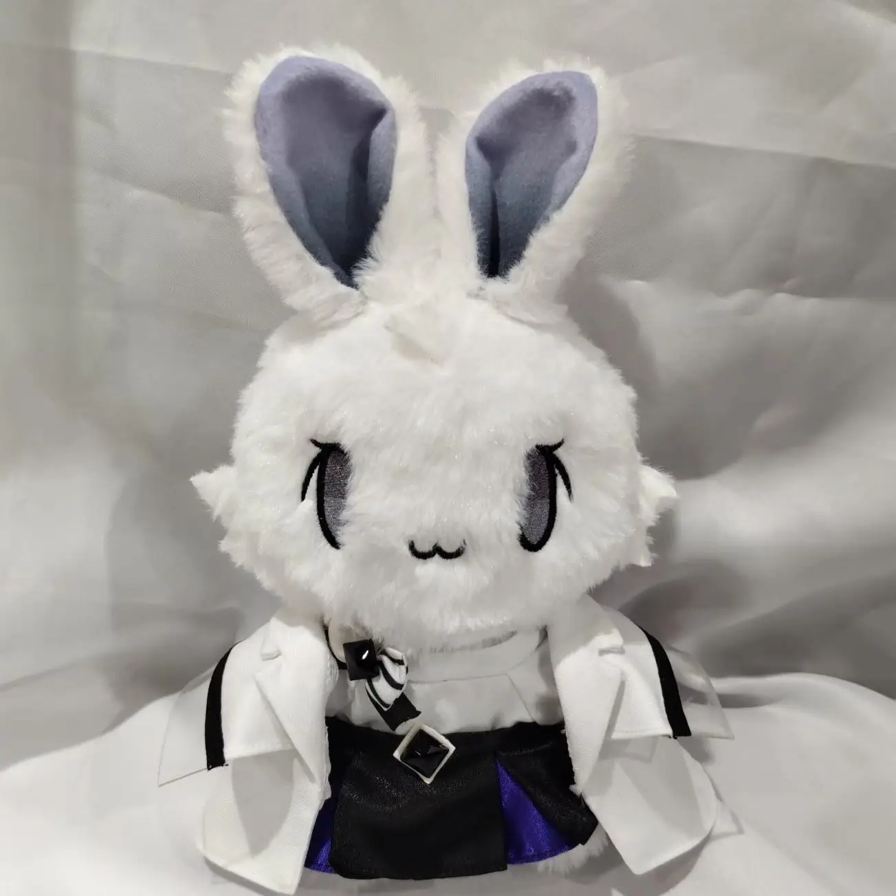 

Game Arknights Priestess 20cm Cartoon Figure Idol Plushies Pillows Girl Birthday Gift Lie on Your Pillow Cosplay Halloween Gift