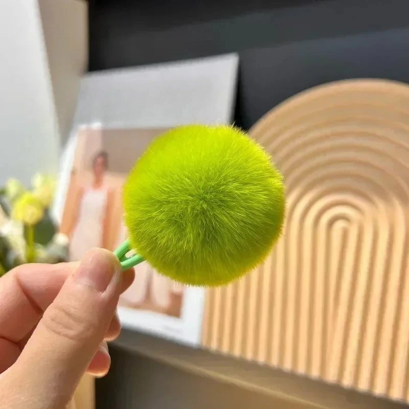 

Новинка, 1 шт., красочные шарики, плюшевые детские заколки для волос, заколки для волос, милые пушистые заколки с боковой челкой, корейский модный головной убор