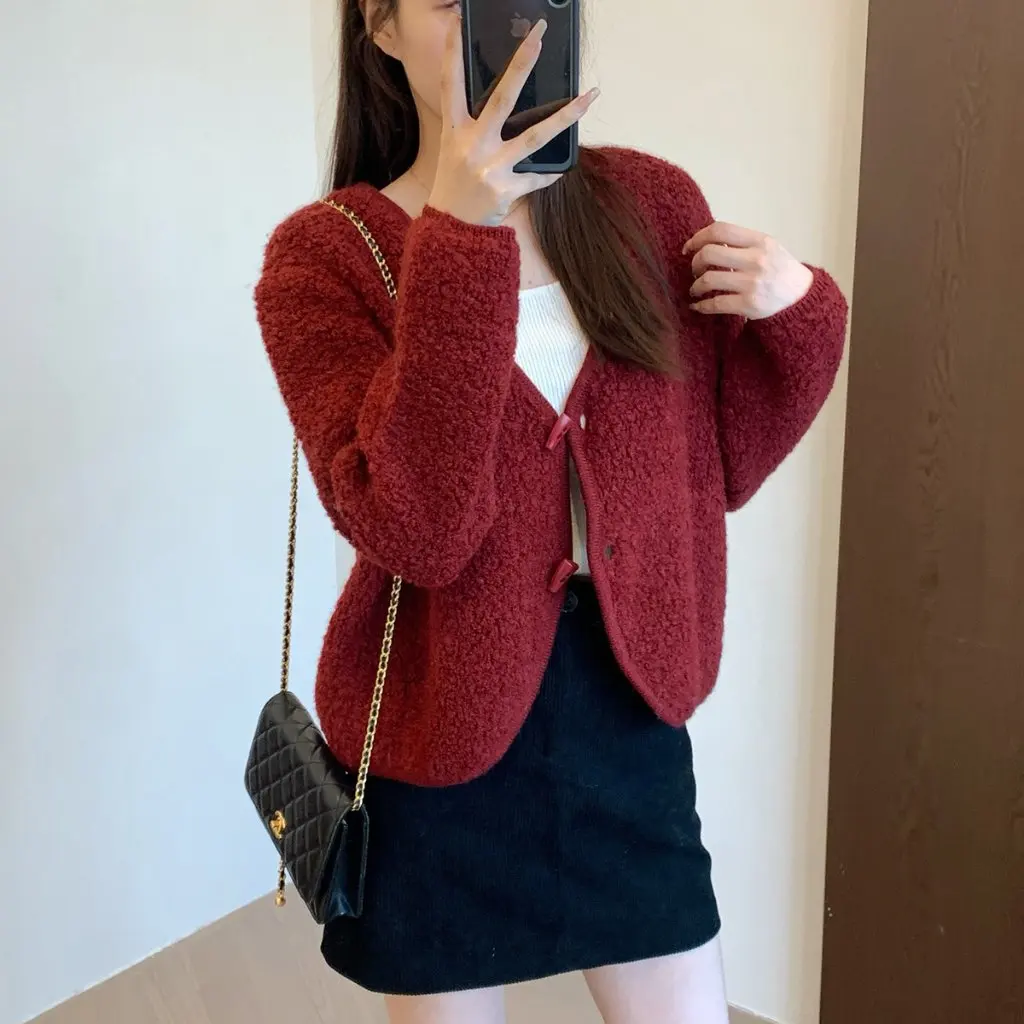 

Warm Lightweight Thick V-Neck Shoulder Cardigan Jacket for Women Fragrant 100% Loop Sheep Wool Fluffy Style F101117
