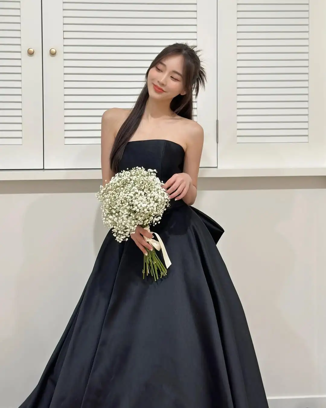 Sondr 黒のウェディングドレス韓国サテン A ラインウェディングスナップドレスレセプションドレスイブニングドレスコルセットバックフォーマルガウン