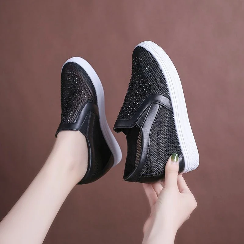 2026 New Women Summer Breathable Mesh Sneakers Slip On Platform White Casual Shoes Trendy Female Footwear