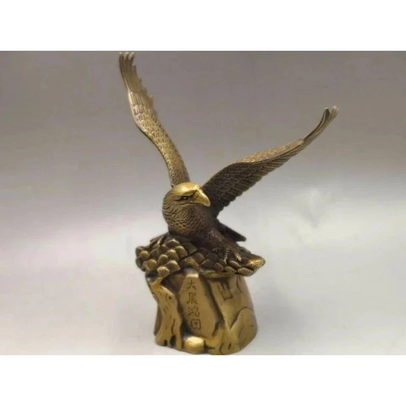 

Chinese Antique Old Copper Handmade Lucky EAGL Family Office Decoration