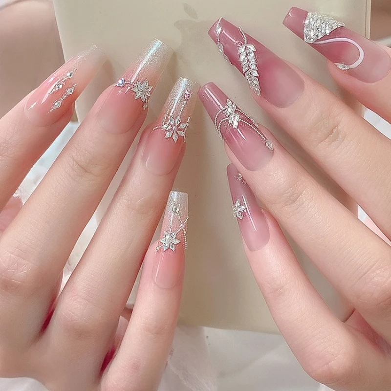 Snowflake Mini Diamond Nail Drill Flat Bottom Sparkling 1.5 * 3mm Premium Diamond Silver Christmas Nail Accessories