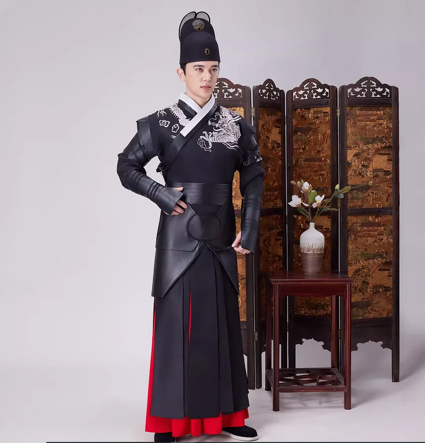 

Retro Flying Fish Suit - Stylish Men's Wuxia Hanfu Performance Costume
