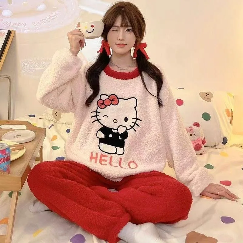 

Sanrio Autumn and Winter New Flannel Pajamas for Women Hello Kitty with Thick Flannel and Round Neck Warm Home Suit Set