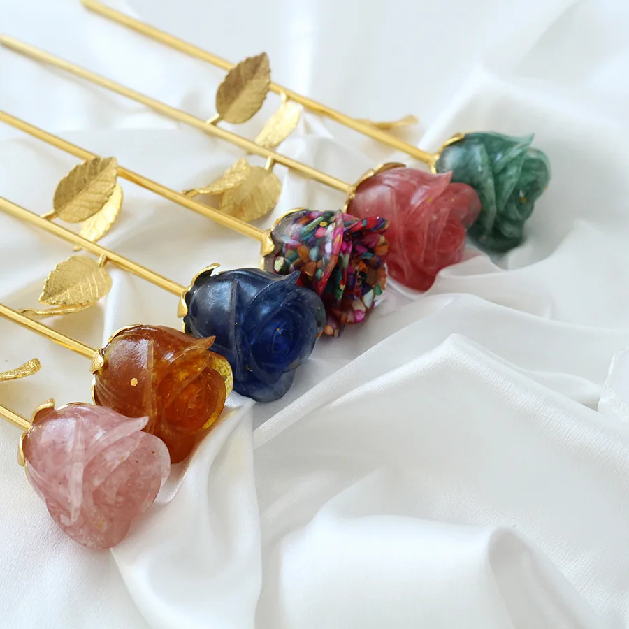 4.5x24cm Natural Crystal Crushed Stone Resin Rose. Crystal Home And Office Ornaments. Christmas And Valentine's Day Gifts