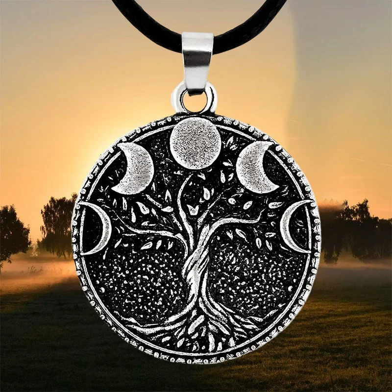 Fashion 1pc Antique Style Round Pendant Necklace with Sun & Moon & Tree of Life Detail, Cool Jewelry GiftAnniversary Party Gifts