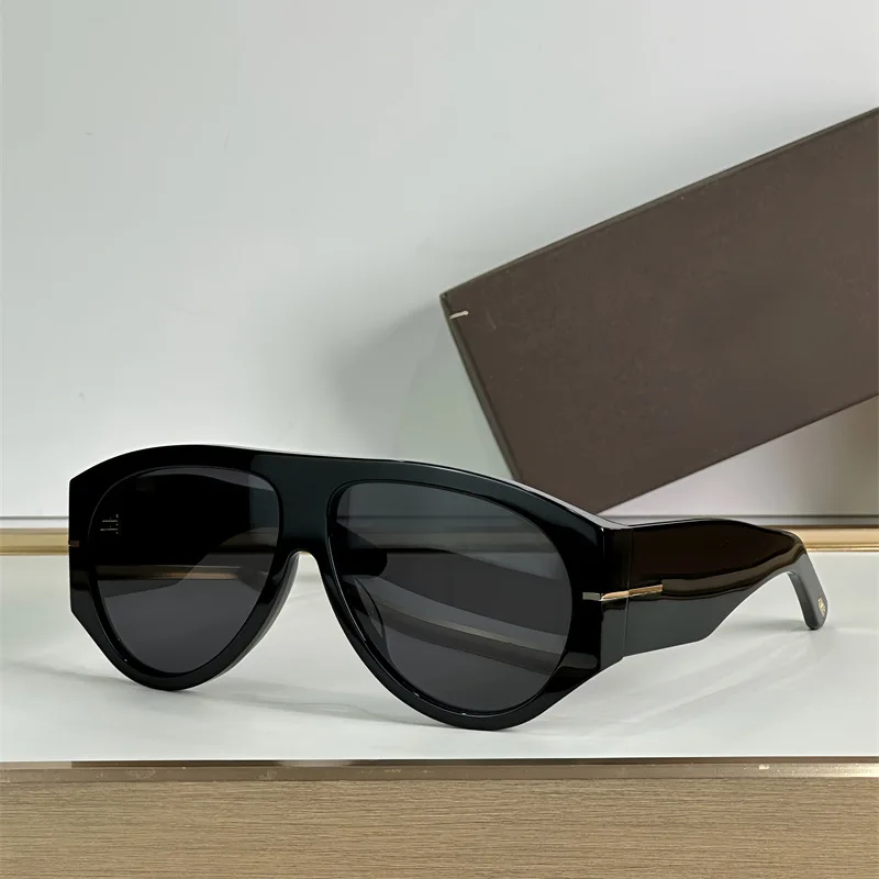 Thumbnail 2 - #75 Best Fashion Sunglasses to Buy In 2026