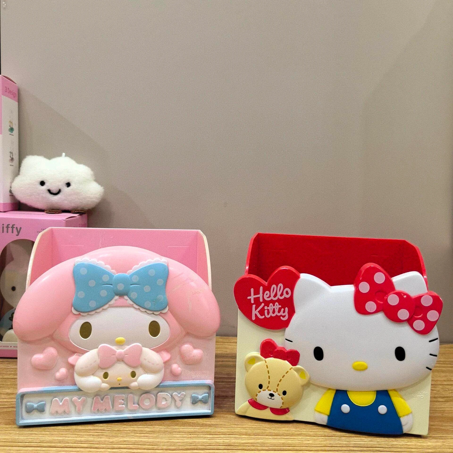 Kawaii Cartoon Multifunktionale Schreibtisch-Aufbewahrungsbox Kosmetik Make-up Stift Schreibwaren Halter Großer Organizer mit viel Stauraum