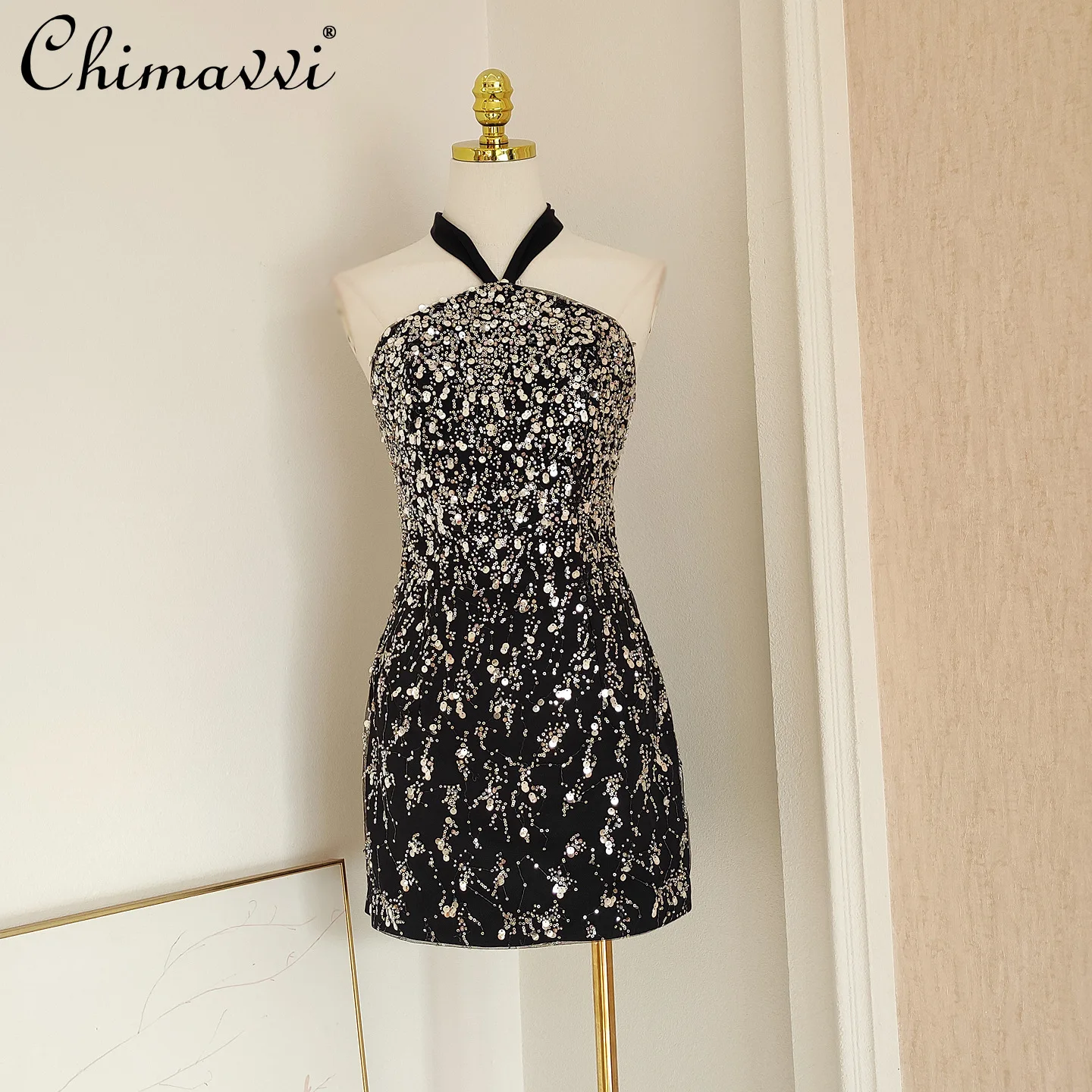 Abiti da festa francesi eleganti e sexy da socialite con lacci e fiocco all'americana, mini abito da sera aderente con paillettes in rilievo e senza schienale per le donne