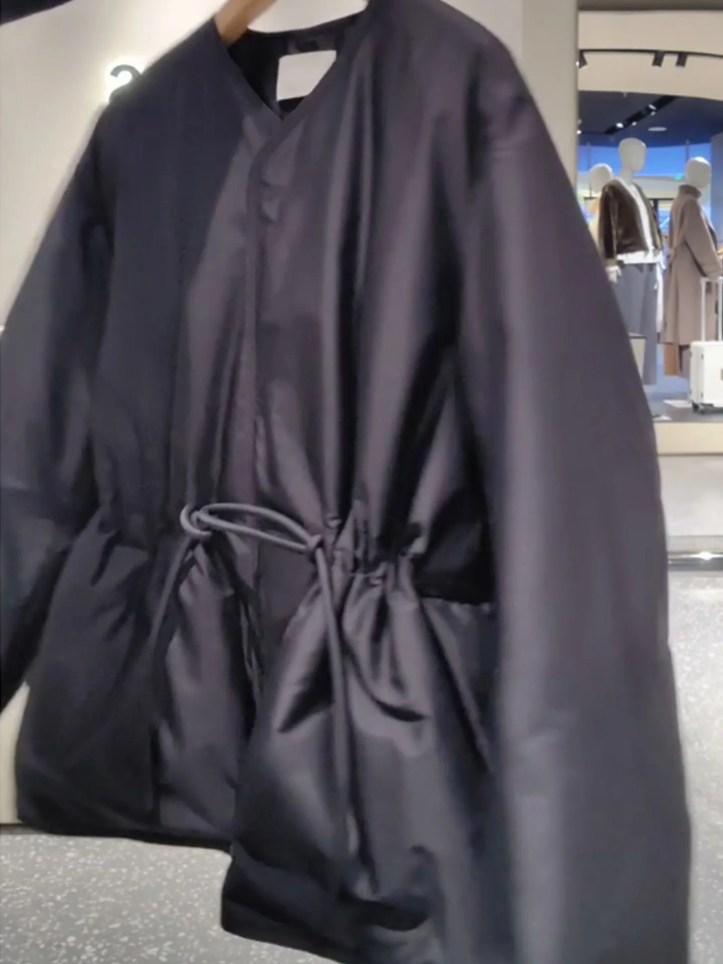 Ele Bla Mid-Length Women's down Jaet Winter 2025 Dstring Waist Loose Versatile Warm Outerwear Commute Sle Korean...