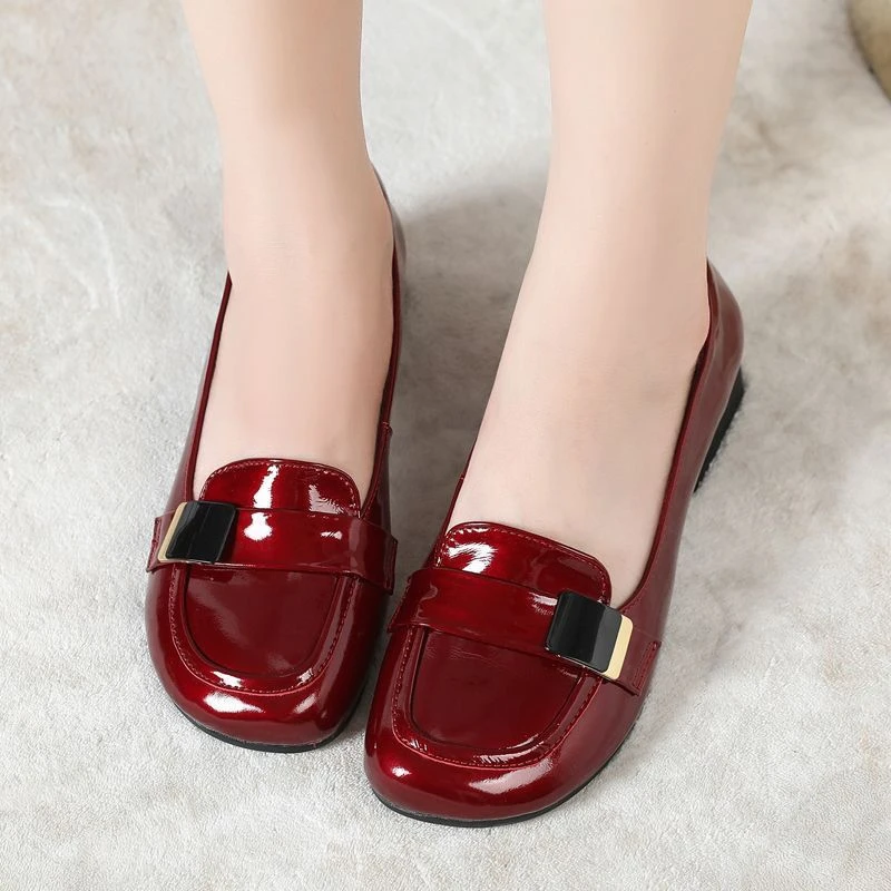 

Soft Glossy Leather Flats Women Patent Leather School Uniform Shoes Lolita Style Low Heeled Girls JK Low Cut Slip on Loafers